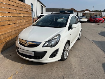 Vauxhall - Corsa