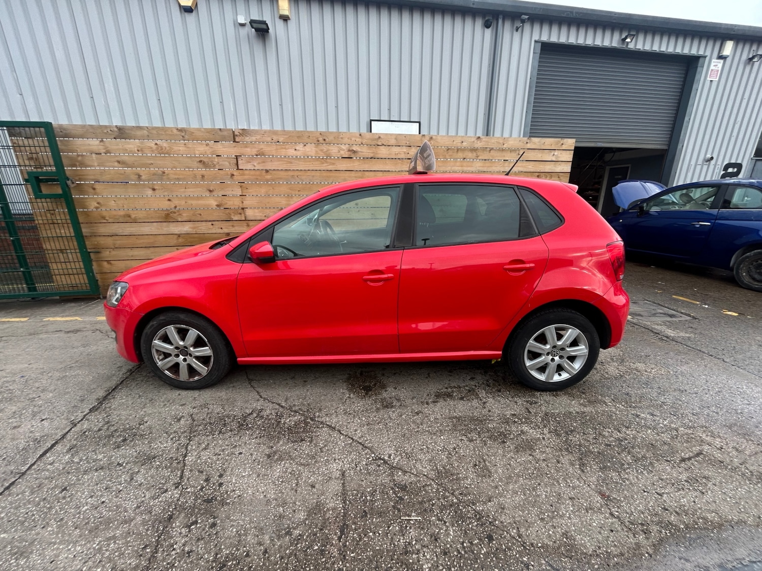 Used Volkswagen Polo 2014 for sale - 76480554: Photo 3