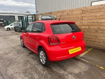 Used Volkswagen Polo 2014 for sale - 76480554: Photo