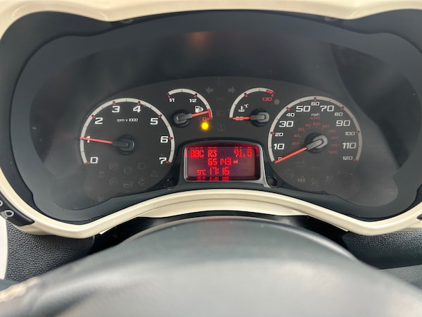 Used Ford Ka 2015 for sale - 75772874: Photo 14