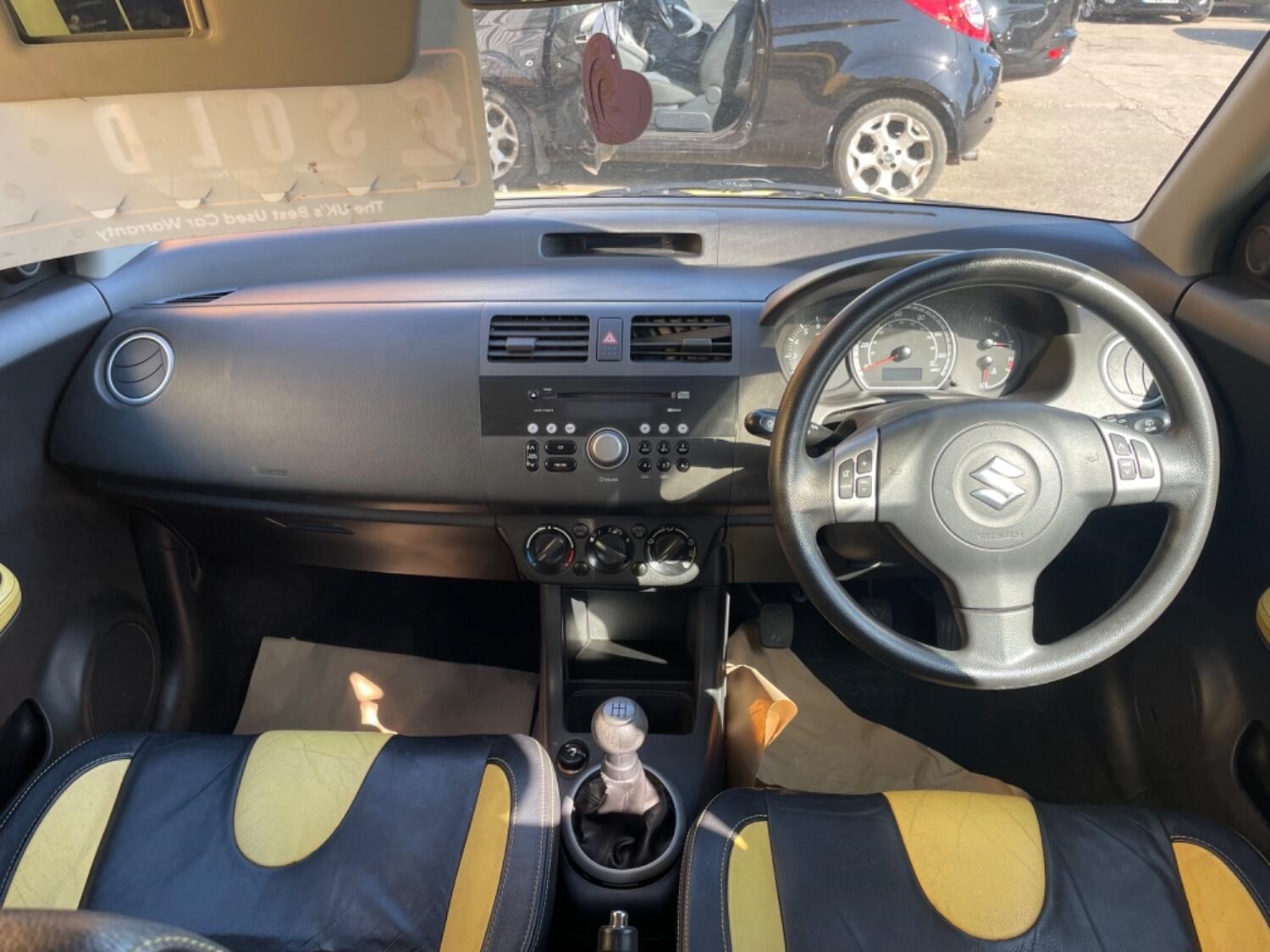 Suzuki Swift 2006 - 1.3 GL 5-Door - Image 6