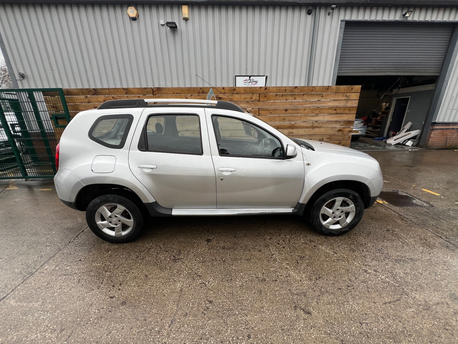 Used Dacia Duster 2013 for sale - 77337040: Photo 7