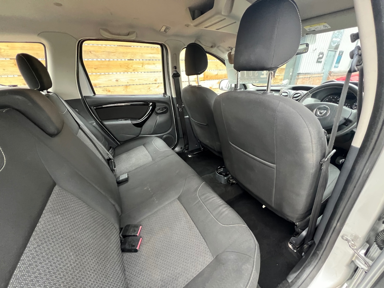 Used Dacia Duster 2013 for sale - 77337040: Photo 9