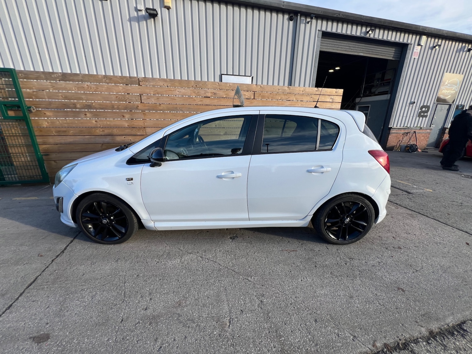 Used Vauxhall Corsa 2013 for sale - 77085466: Photo 6