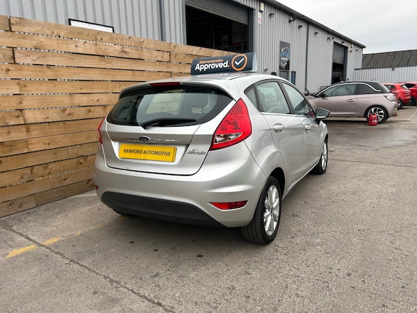 Used Ford Fiesta 2011 for sale - 76238498: Photo 6