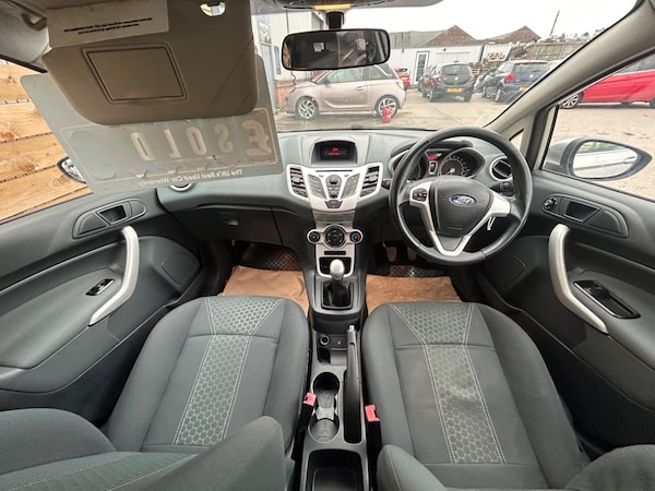 Used Ford Fiesta 2011 for sale - 76238498: Photo 8