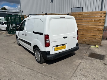 Used Peugeot Partner 2015 for sale - 75593415: Photo