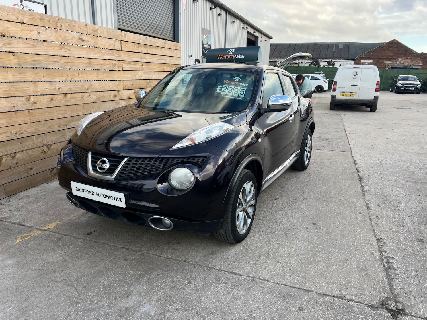 Used Nissan Juke 2012 for sale - 77312899: Photo 2