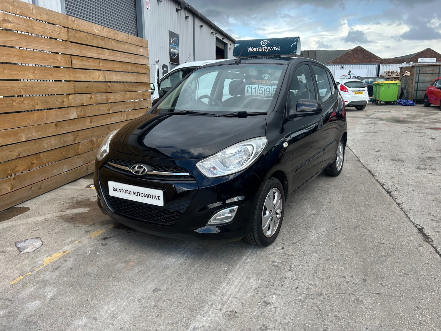 Used Hyundai i10 2013 for sale - 75933206: Photo 1
