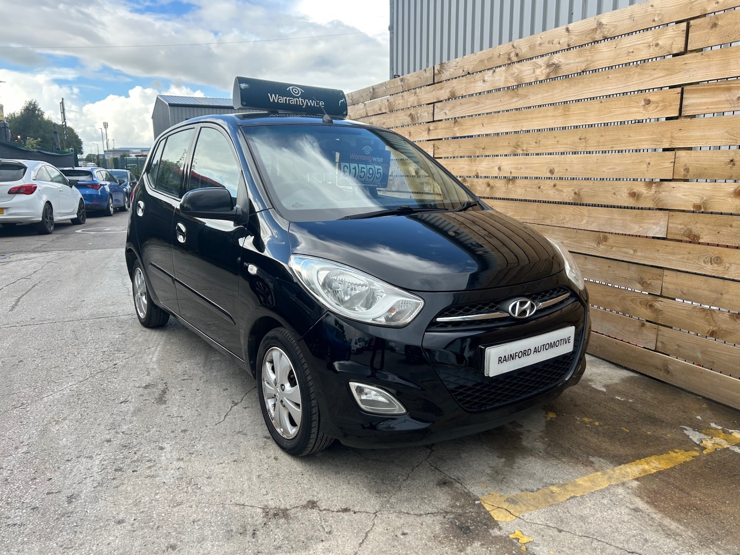 Used Hyundai i10 2013 for sale - 75933206: Photo 3