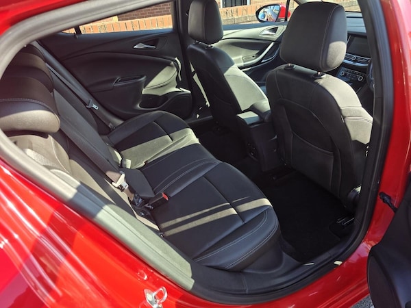 Used Vauxhall Astra 2017 for sale - 75079505: Photo 8
