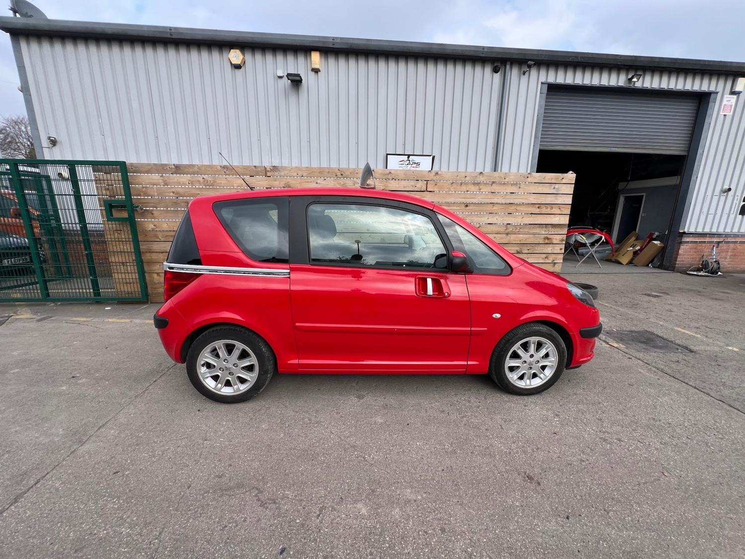 Used Peugeot 1007 2007 for sale - 77982885: Photo 7