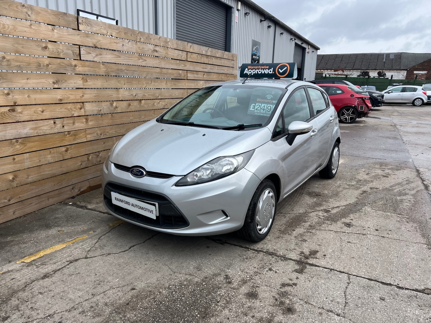 Used Ford Fiesta 2011 for sale - 77691051: Photo 2