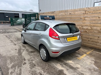 Used Ford Fiesta 2011 for sale - 77691051: Photo