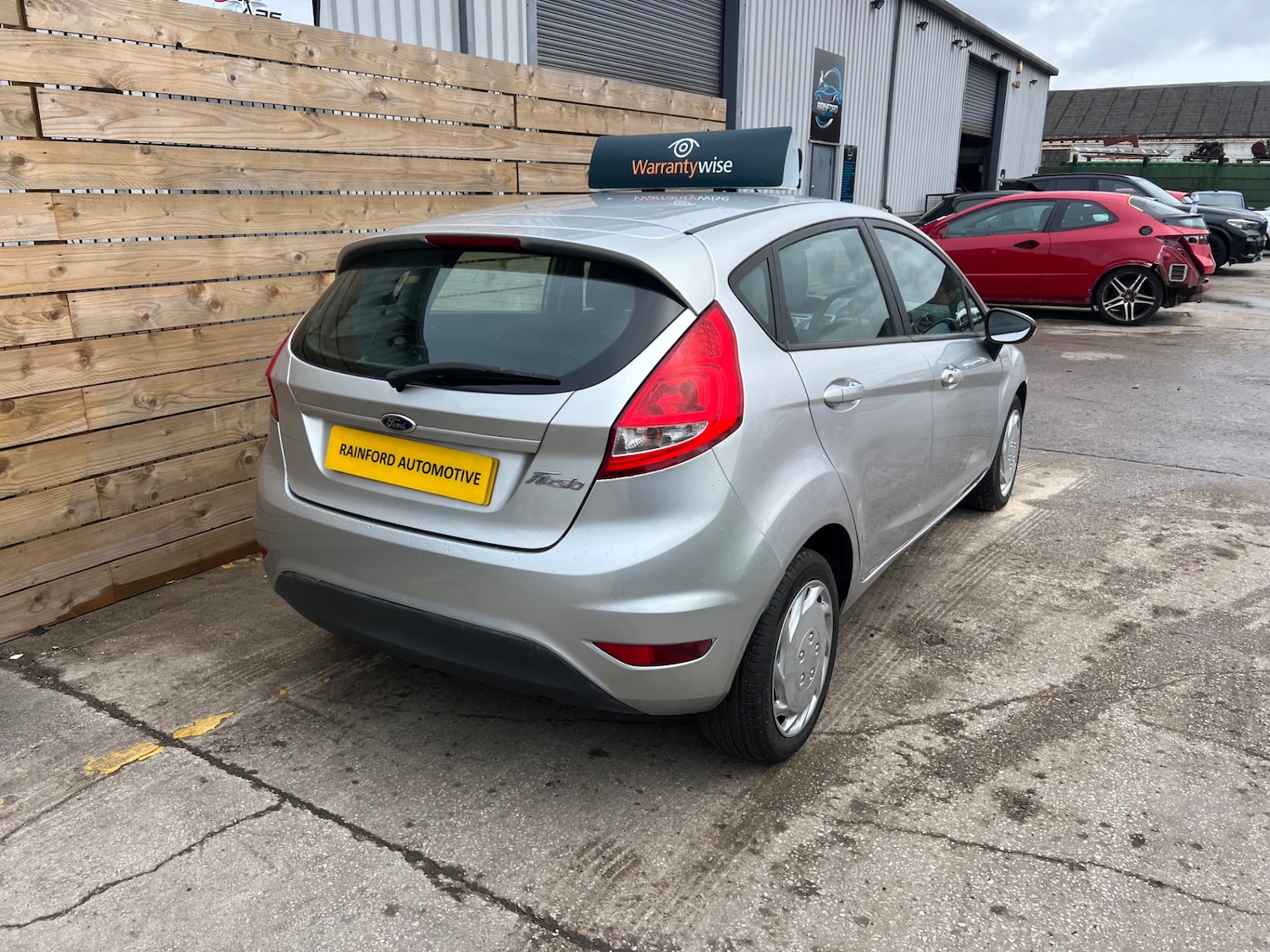 Used Ford Fiesta 2011 for sale - 77691051: Photo 6