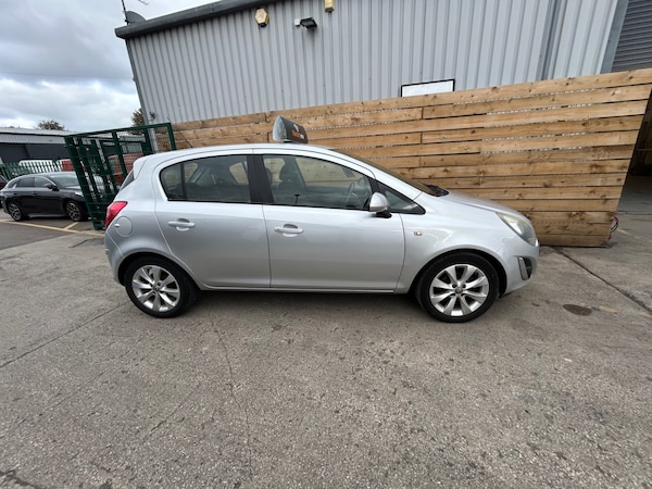 Used Vauxhall Corsa 2014 for sale - 76209049: Photo 5