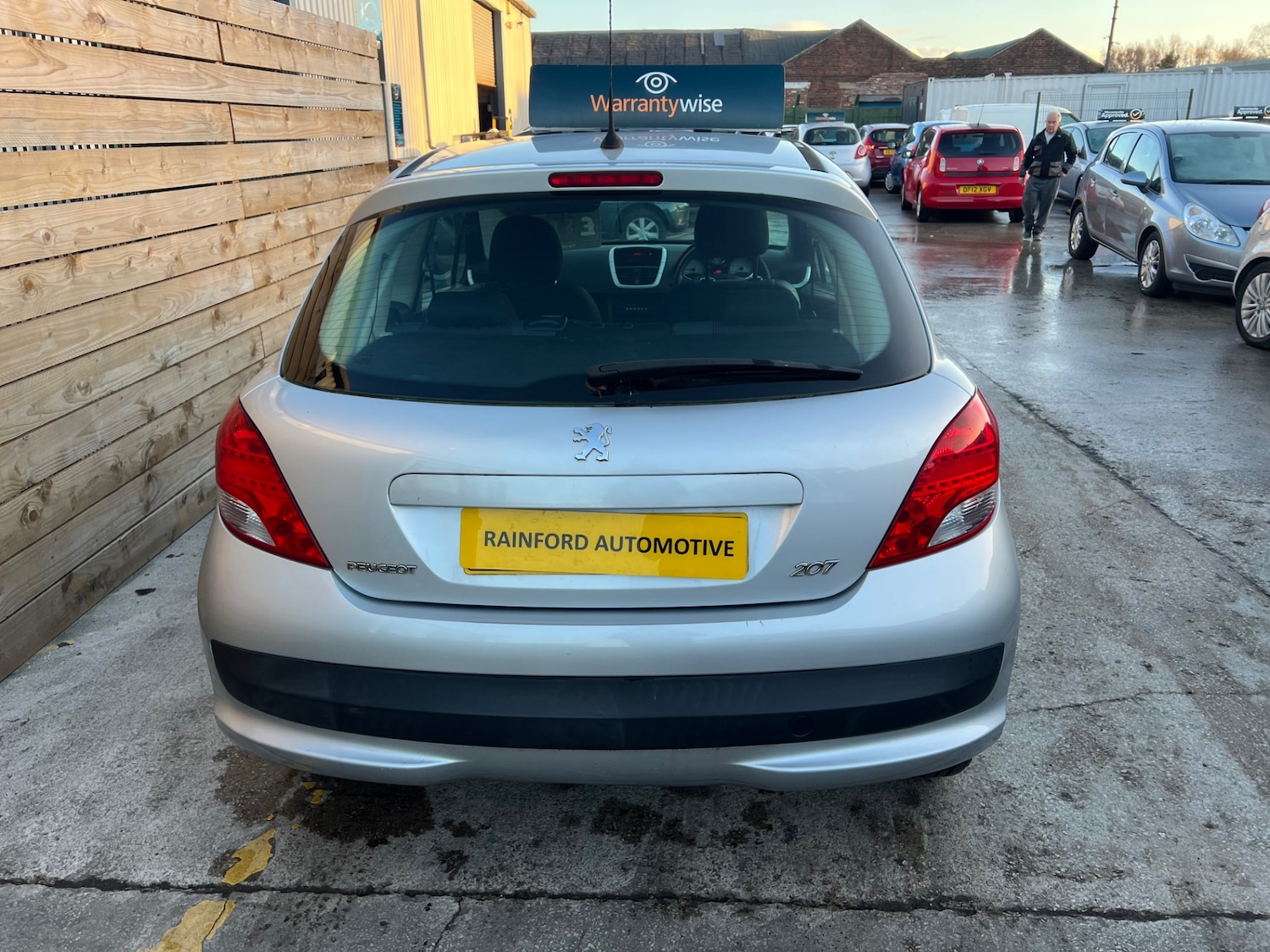 Used Peugeot 207 2009 for sale - 77004627: Photo 5