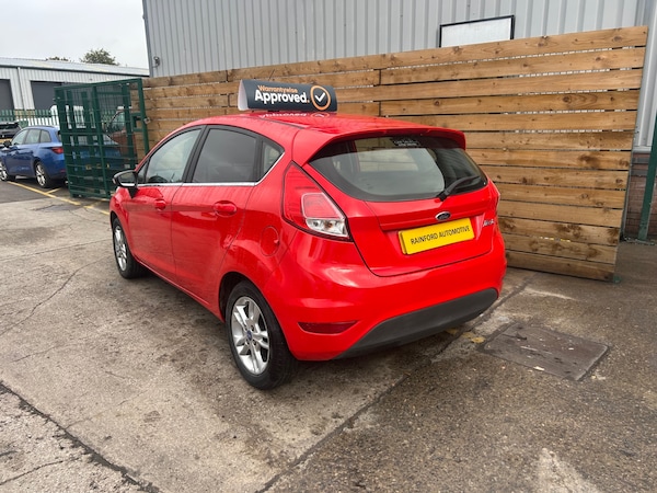 Used Ford Fiesta 2014 for sale - 76097044: Photo 3