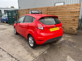 Used Ford Fiesta 2014 for sale - 76097044: Photo 3