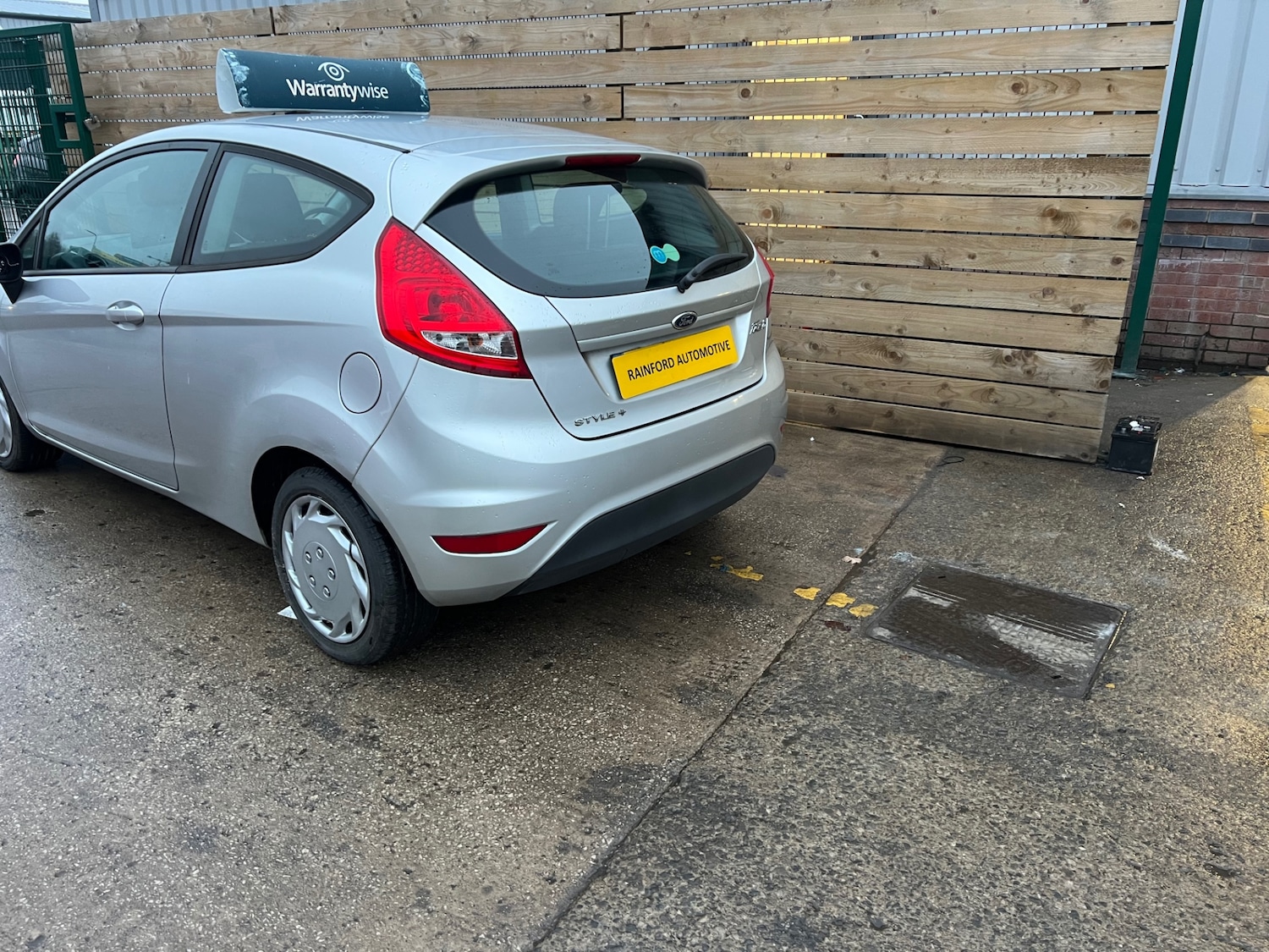 Used Ford Fiesta 2009 for sale - 77138016: Photo 4