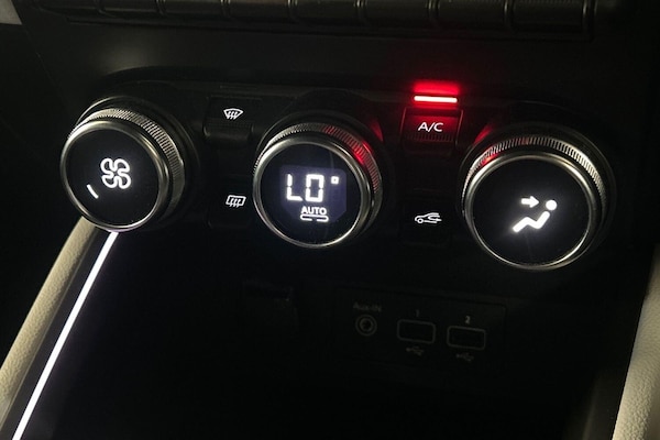 Used Renault Clio 2022 for sale - 76085356: Photo 18
