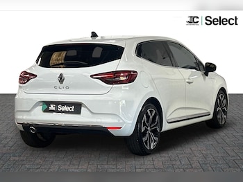 Used Renault Clio 2022 for sale - 76085356: Photo 2