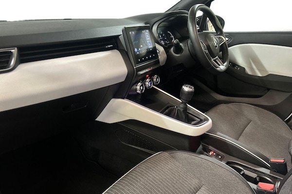 Used Renault Clio 2022 for sale - 76085356: Photo 6