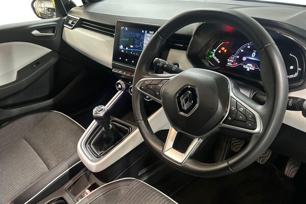 Used Renault Clio 2022 for sale - 76085356: Photo 7