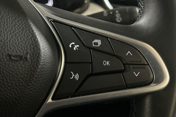 Used Renault Clio 2022 for sale - 76085356: Photo 9