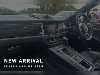 Used Porsche Macan 2019 for sale - 76200171: Photo 2