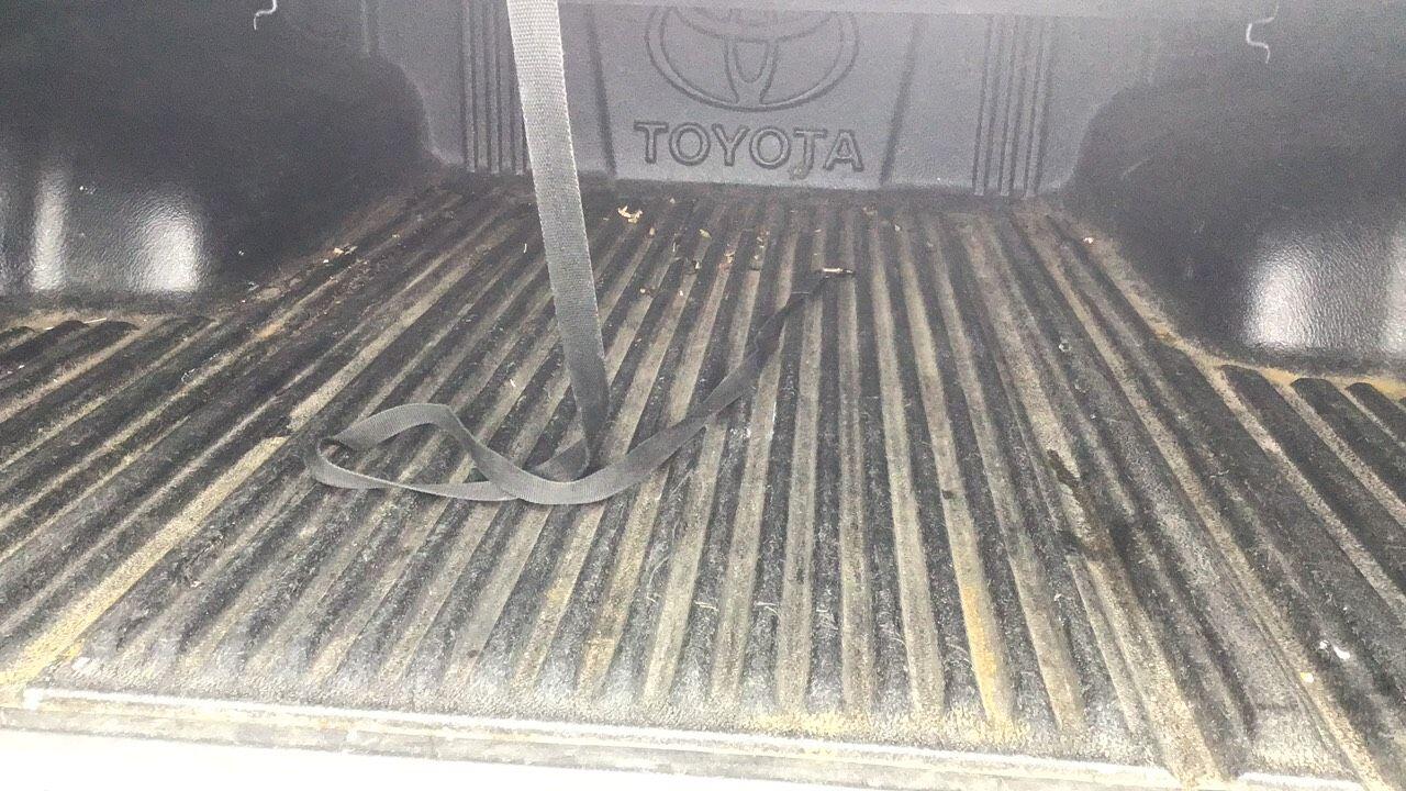 Used Toyota Hilux 2022 for sale - 75729140: Photo 5