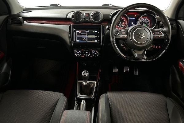 Used Suzuki Swift 2020 for sale - 76072327: Photo 5