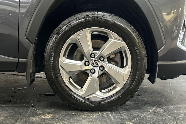 Used Toyota RAV4 2020 for sale - 75635485: Photo 15