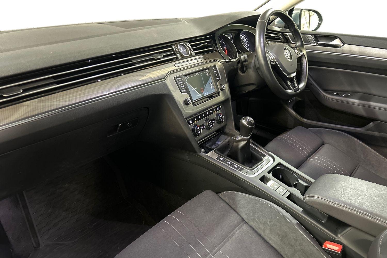 Used Volkswagen Passat 2016 for sale - 76109579: Photo 6
