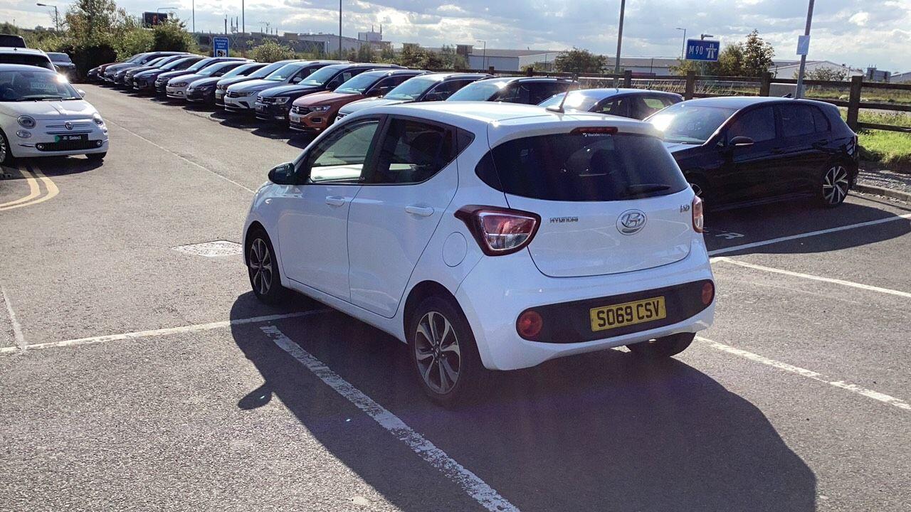 Used Hyundai i10 2020 for sale - 76152162: Photo 3
