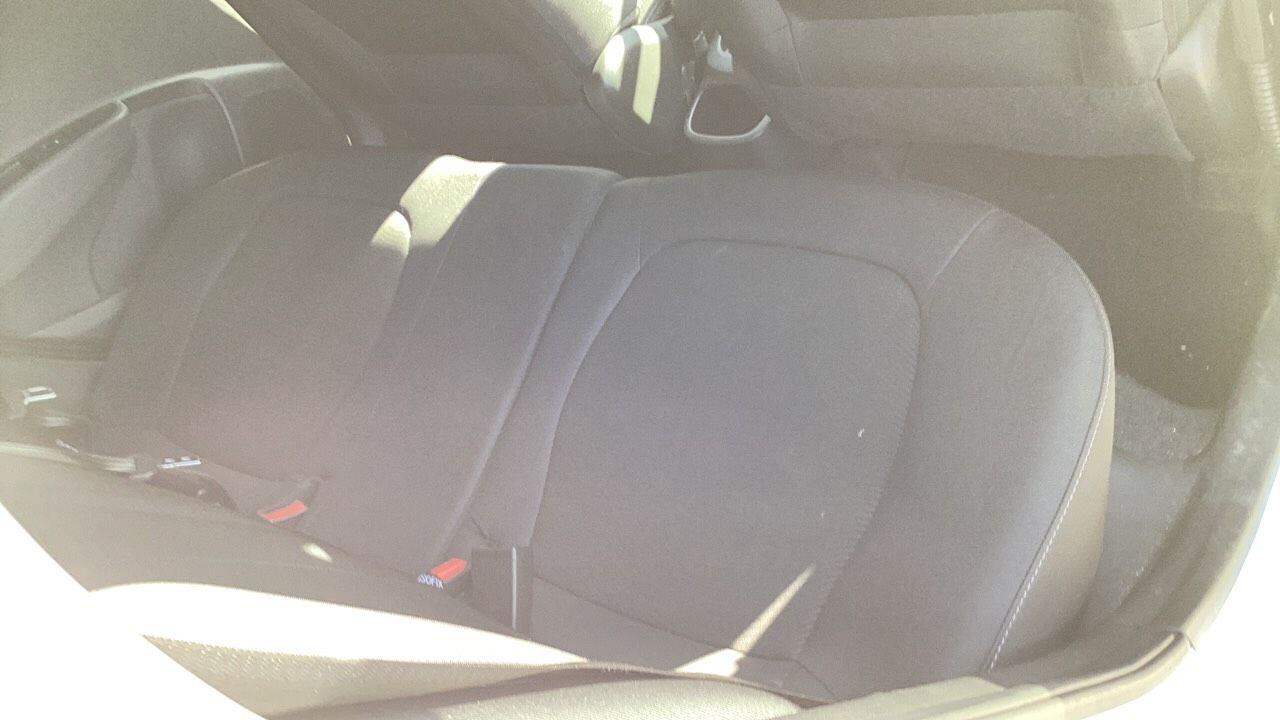Used Hyundai i10 2020 for sale - 76152162: Photo 6