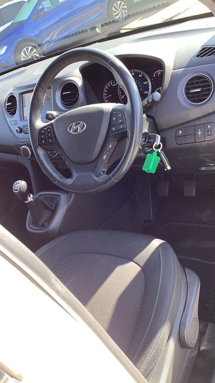 Used Hyundai i10 2020 for sale - 76152162: Photo 7