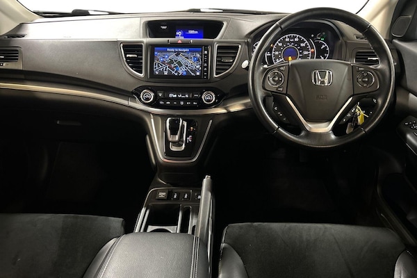Used Honda CR-V 2017 for sale - 76151824: Photo 5