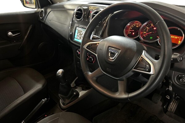 Used Dacia Sandero 2019 for sale - 76099429: Photo 7