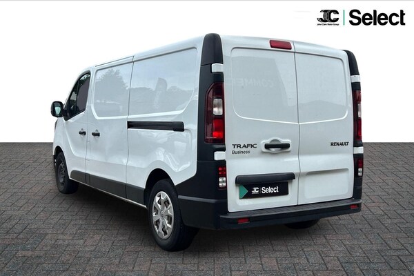 Used Renault Trafic 2022 for sale - 76151120: Photo 4