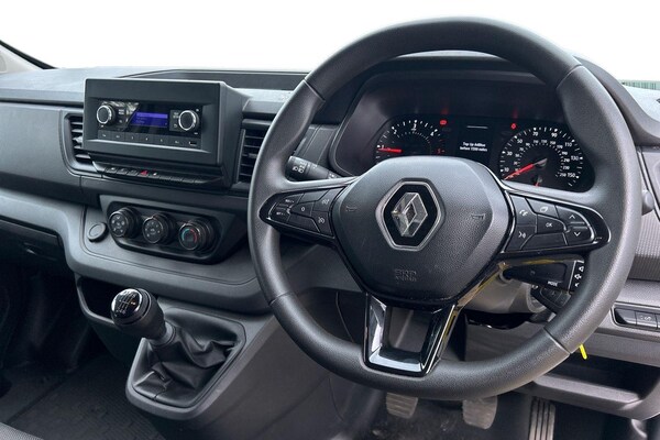 Used Renault Trafic 2022 for sale - 76151120: Photo 5