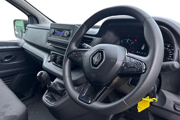 Used Renault Trafic 2022 for sale - 76151120: Photo 7