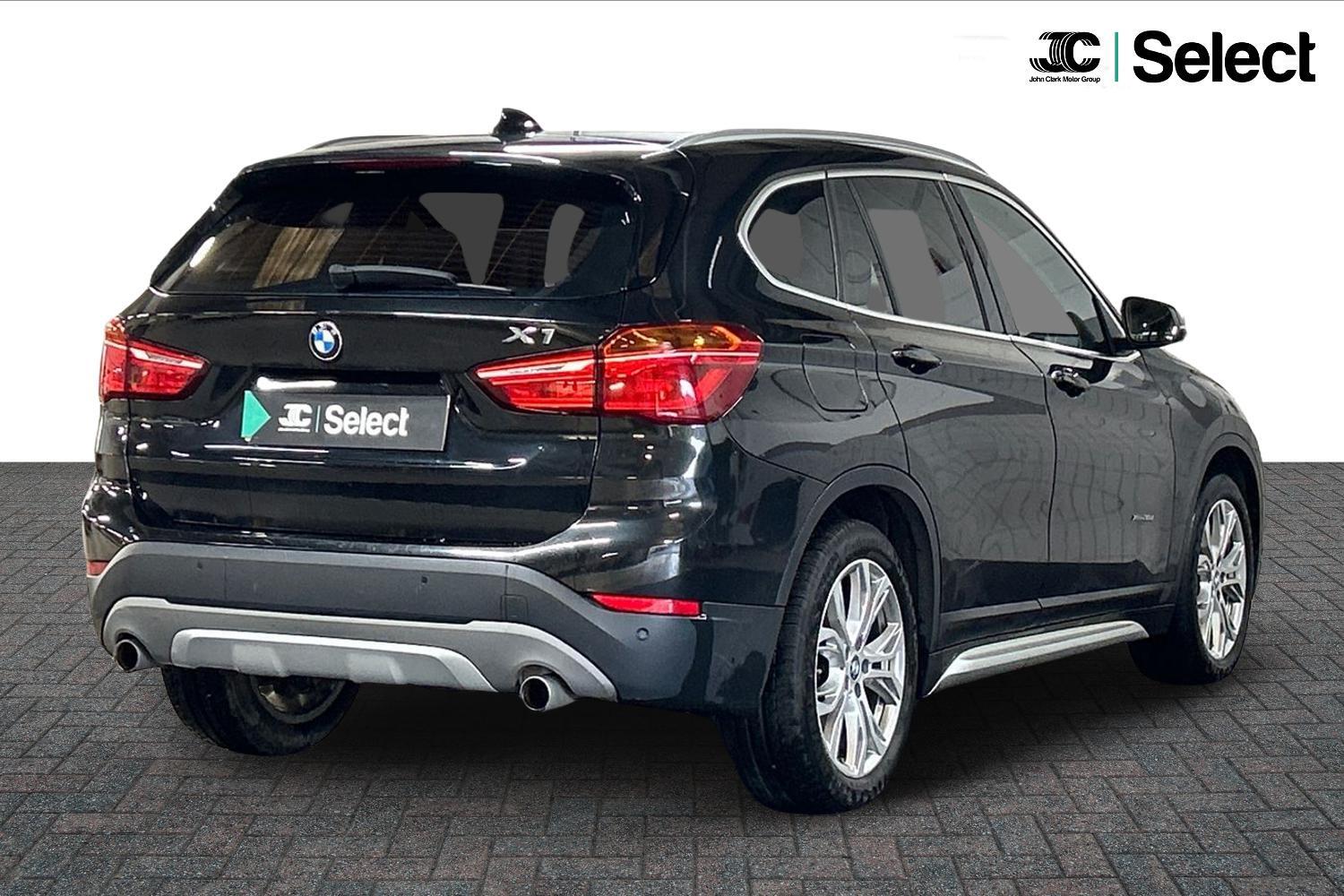 Used BMW X1 2017 for sale - 76153106: Photo 2