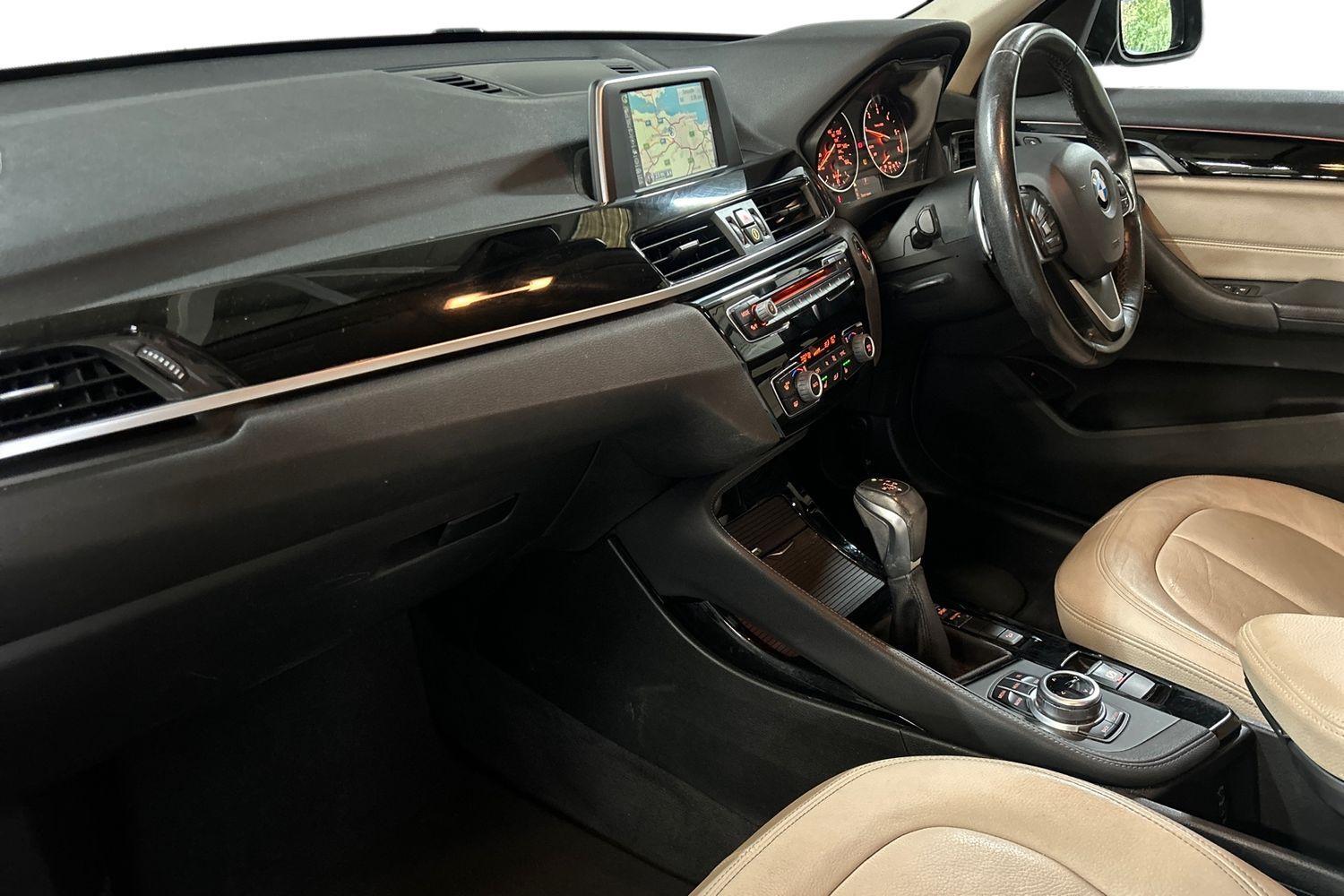 Used BMW X1 2017 for sale - 76153106: Photo 6