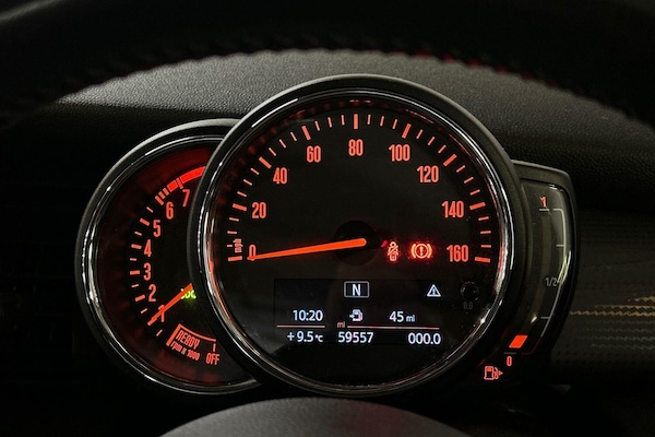 Used MINI Hatch 2018 for sale - 76073062: Photo 10