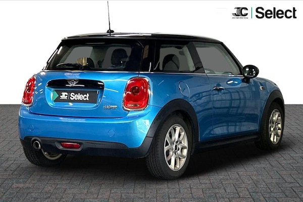 Used MINI Hatch 2018 for sale - 76073062: Photo 2