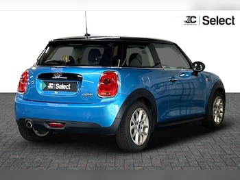 Used MINI Hatch 2018 for sale - 76073062: Photo 2
