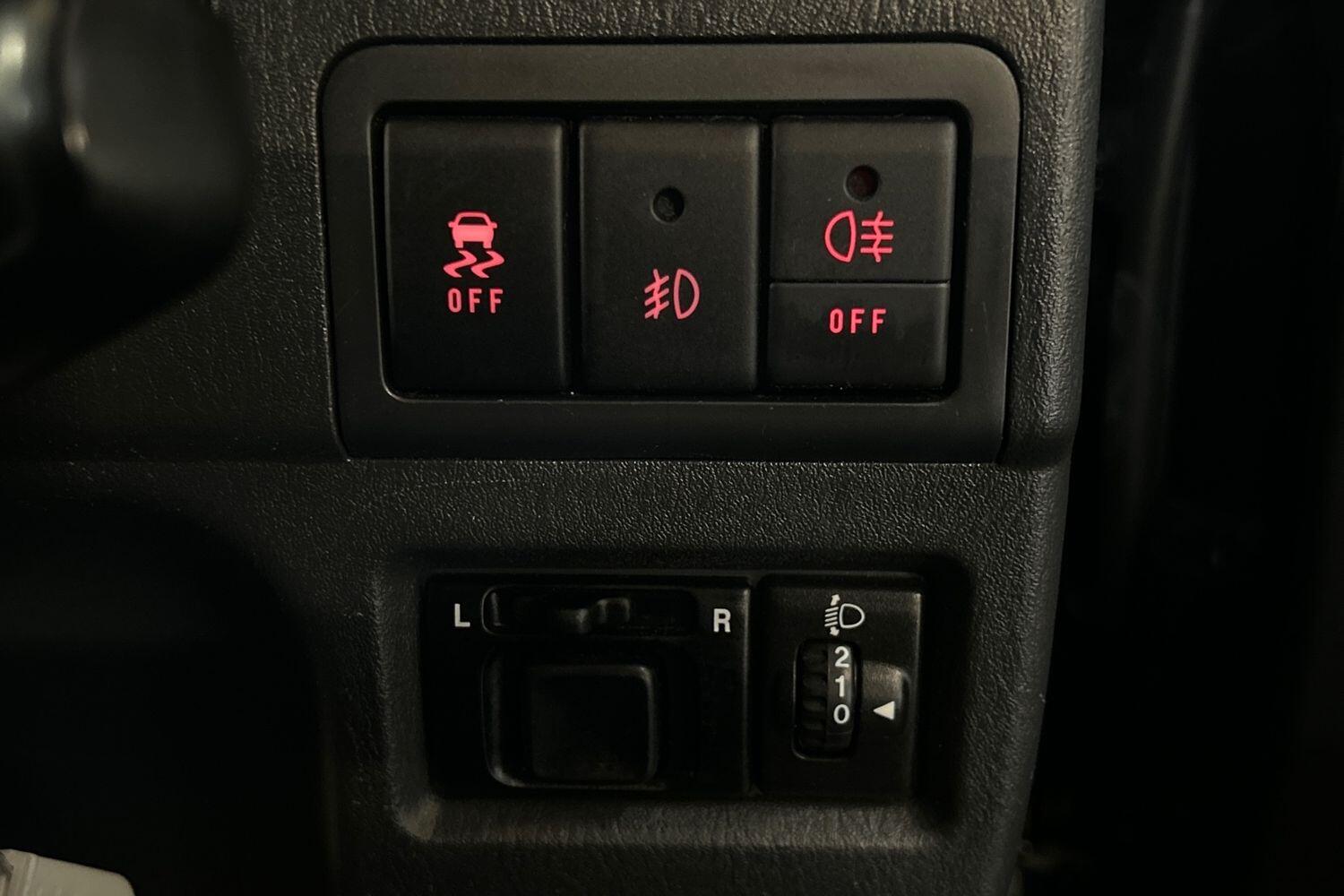 Used Suzuki Jimny 2016 for sale - 76072308: Photo 8