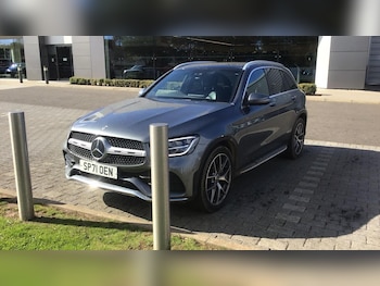 Used Mercedes-Benz GLC 2021 for sale - 76151752: Photo 2