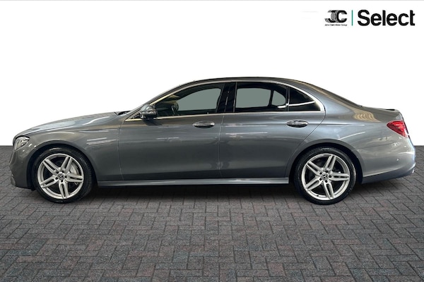 Used Mercedes-Benz E-Class 2017 for sale - 74848939: Photo 13
